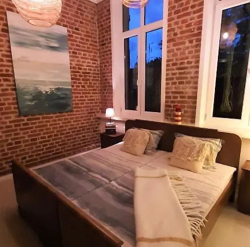 Old School * 우스트 노리 모르스키