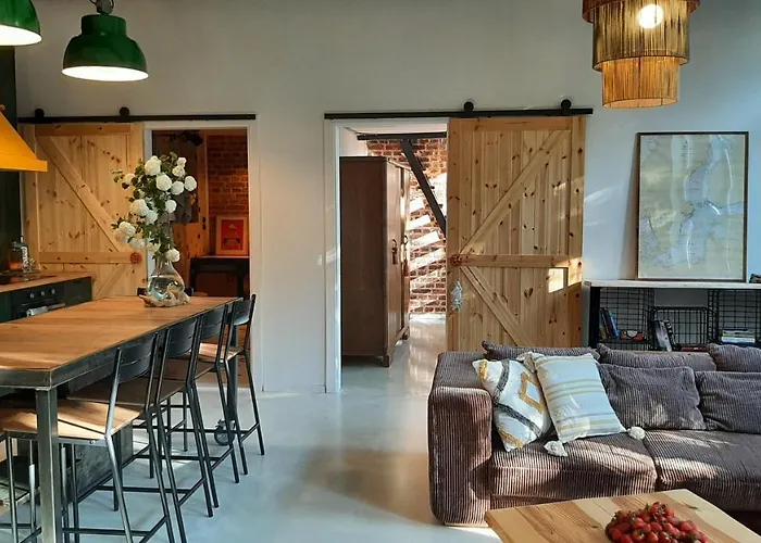 Old School 우스트 노리 모르스키