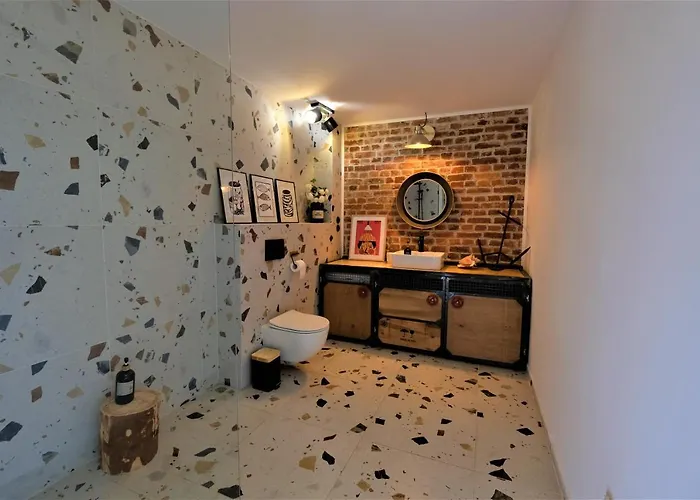 아파트 Old School